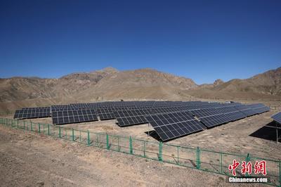 新疆烏恰縣:光伏扶貧電站助力鞏固脫貧成果